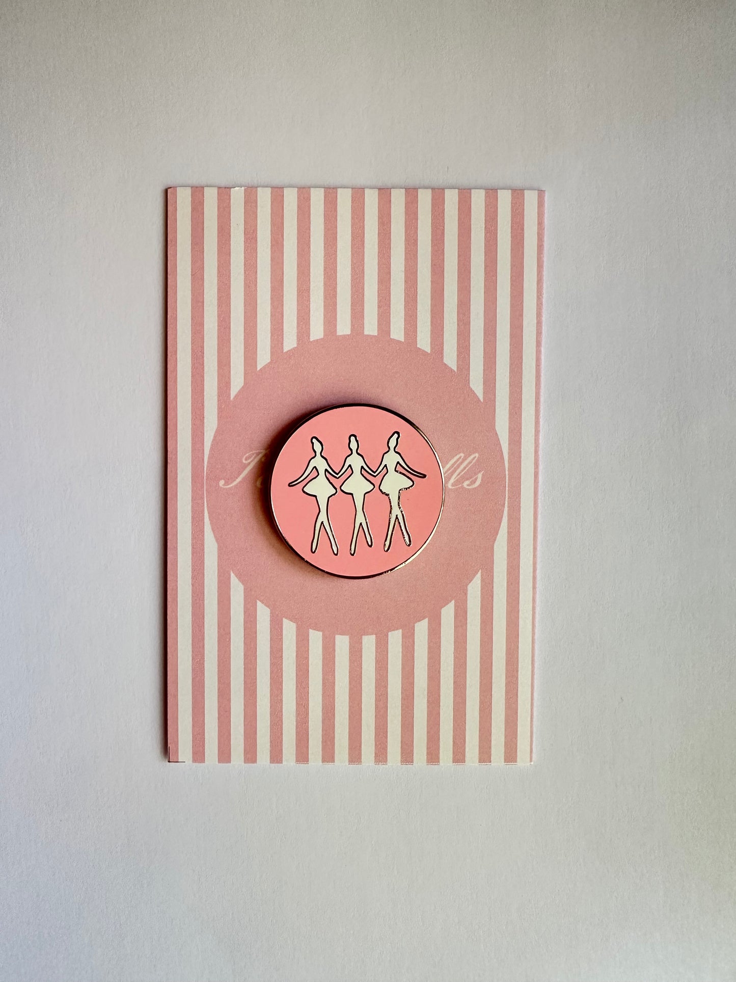 Paper Dolls Needle Minder